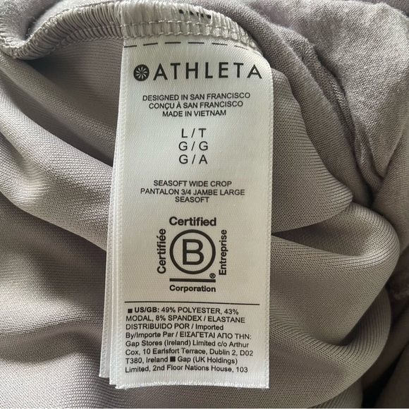 Athleta Seasoft Wide Leg Cropped Pants Size Large - Picture 16 of 16